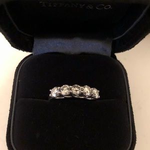 Diamond band ring